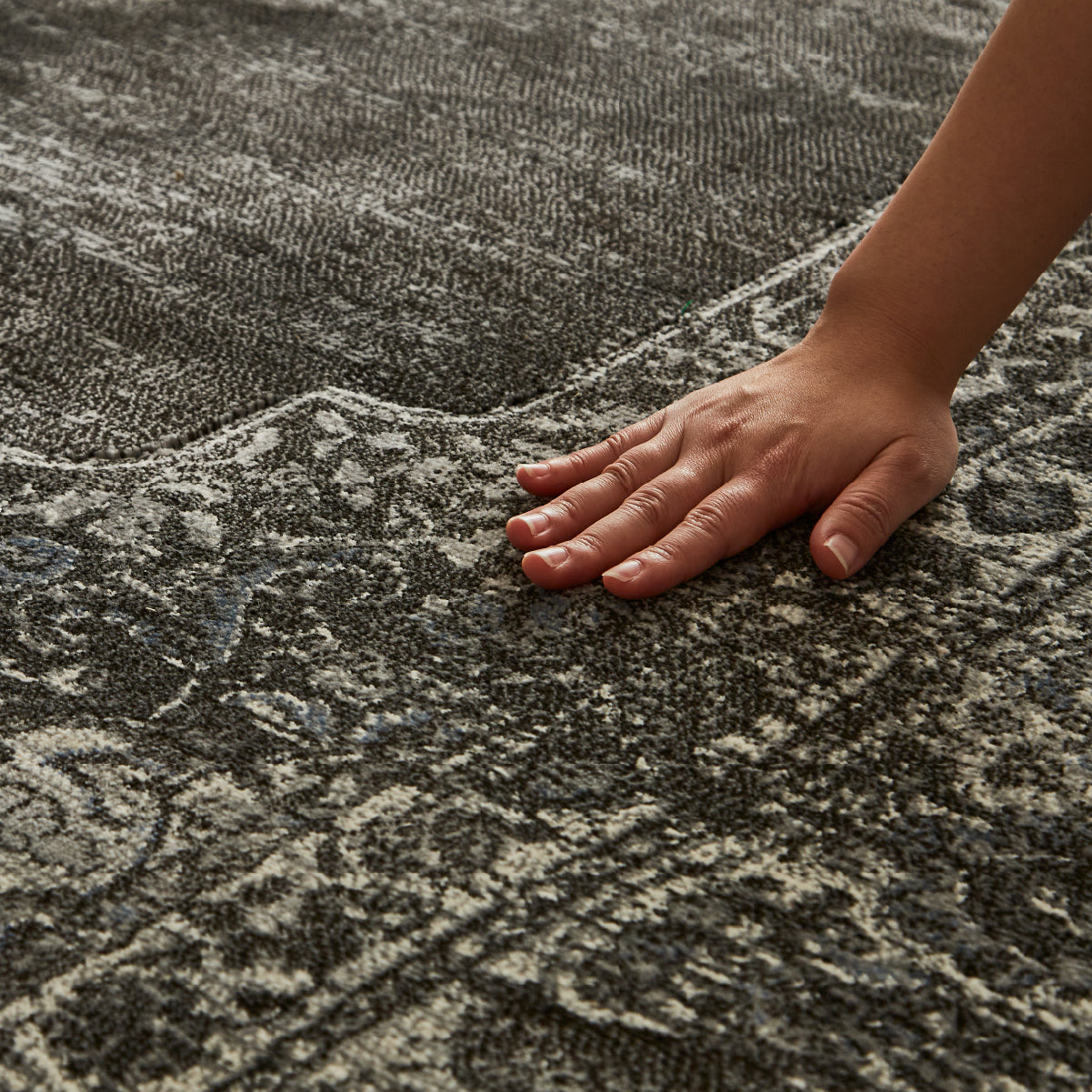 ラグ オーナメントダーク