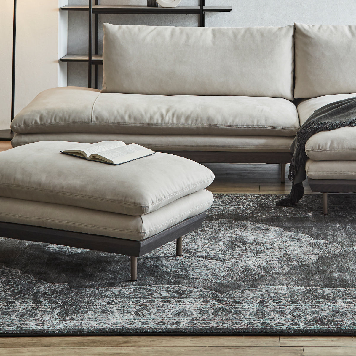 コルディナ オットマン