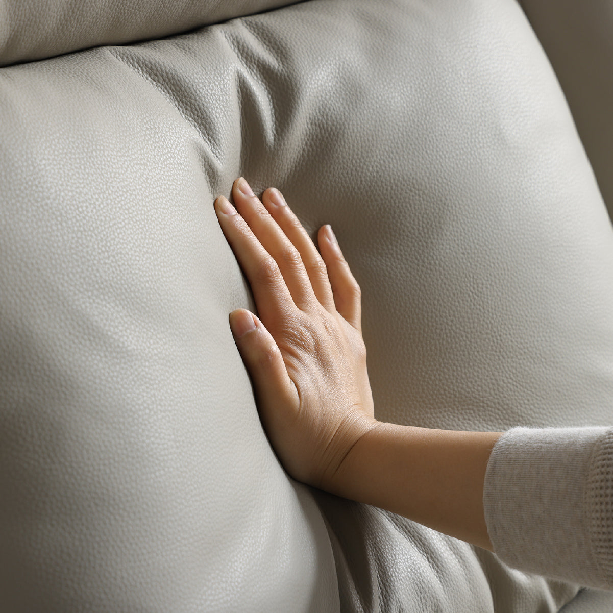 ライベラB 木脚 カウチソファ