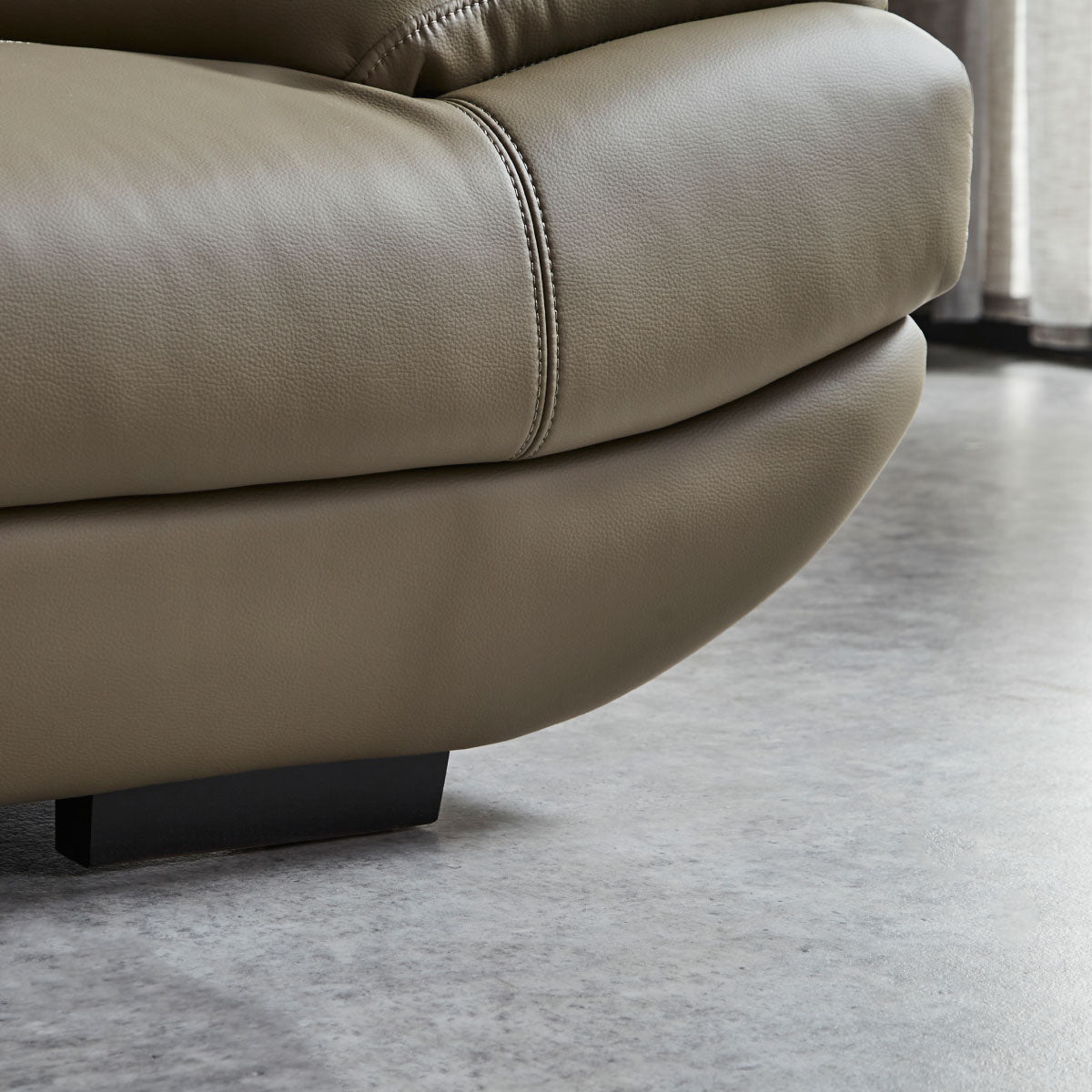 メーダ 右スモールカウチソファ 幅240cm