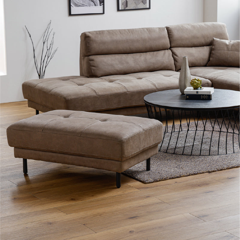 ディオラ オットマン