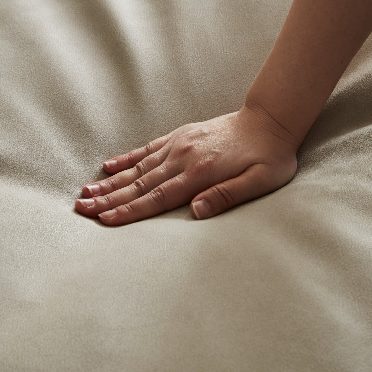 ロベルディ オットマン