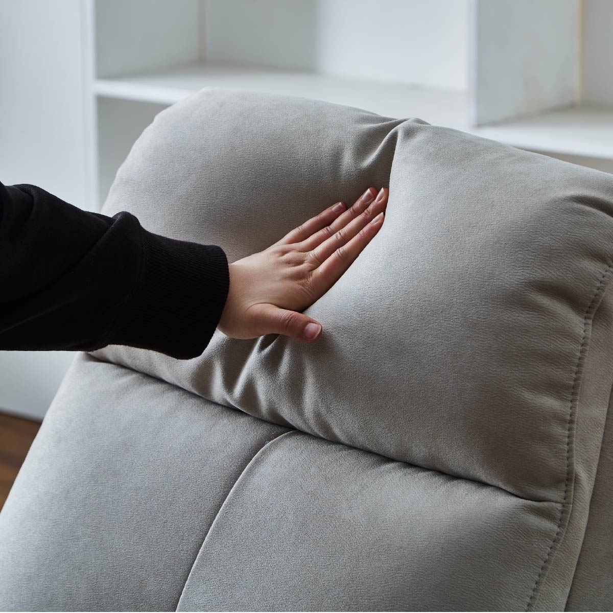 フーゴ パーソナル電動ソファ 幅78cm