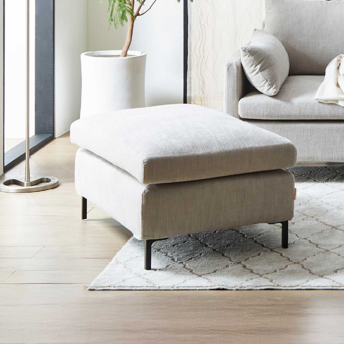 ディーノⅡ オットマン