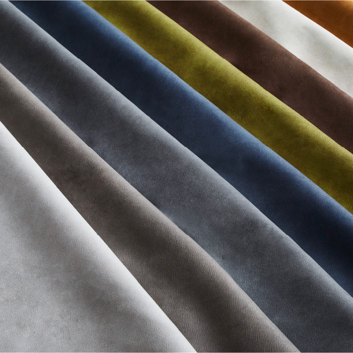 ロレア 電動パーソナルソファ 幅81cm