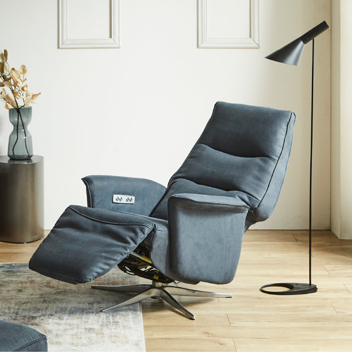 エレノア　電動パーソナルチェア　幅74cm