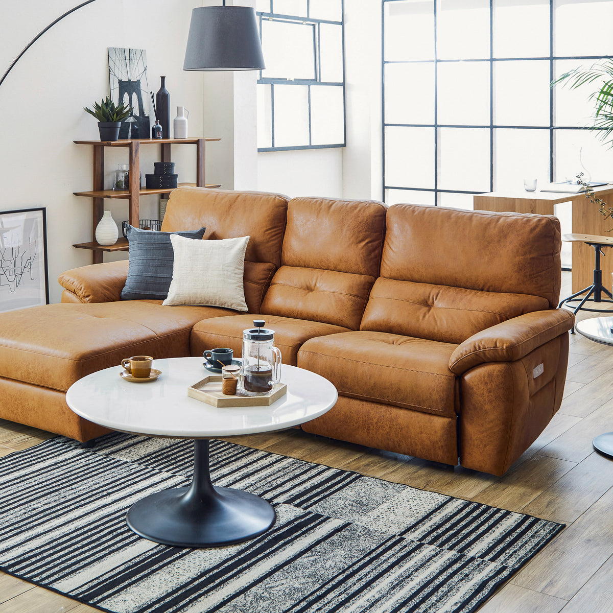 ドラゴ　右電動カウチソファ　幅242cm