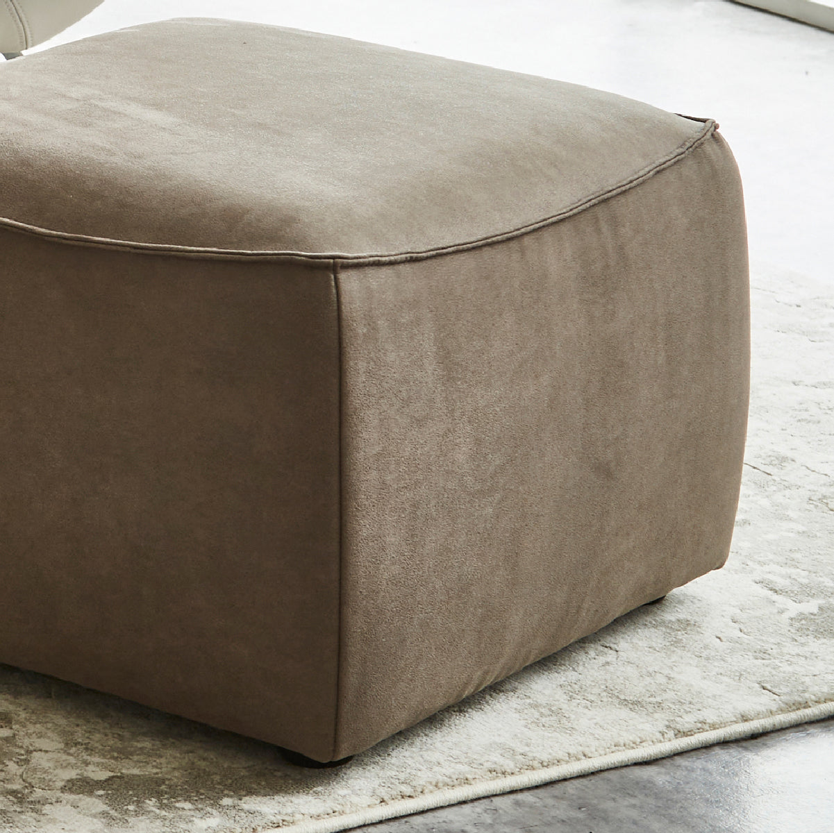 ドロテア　オットマンL　幅55cm