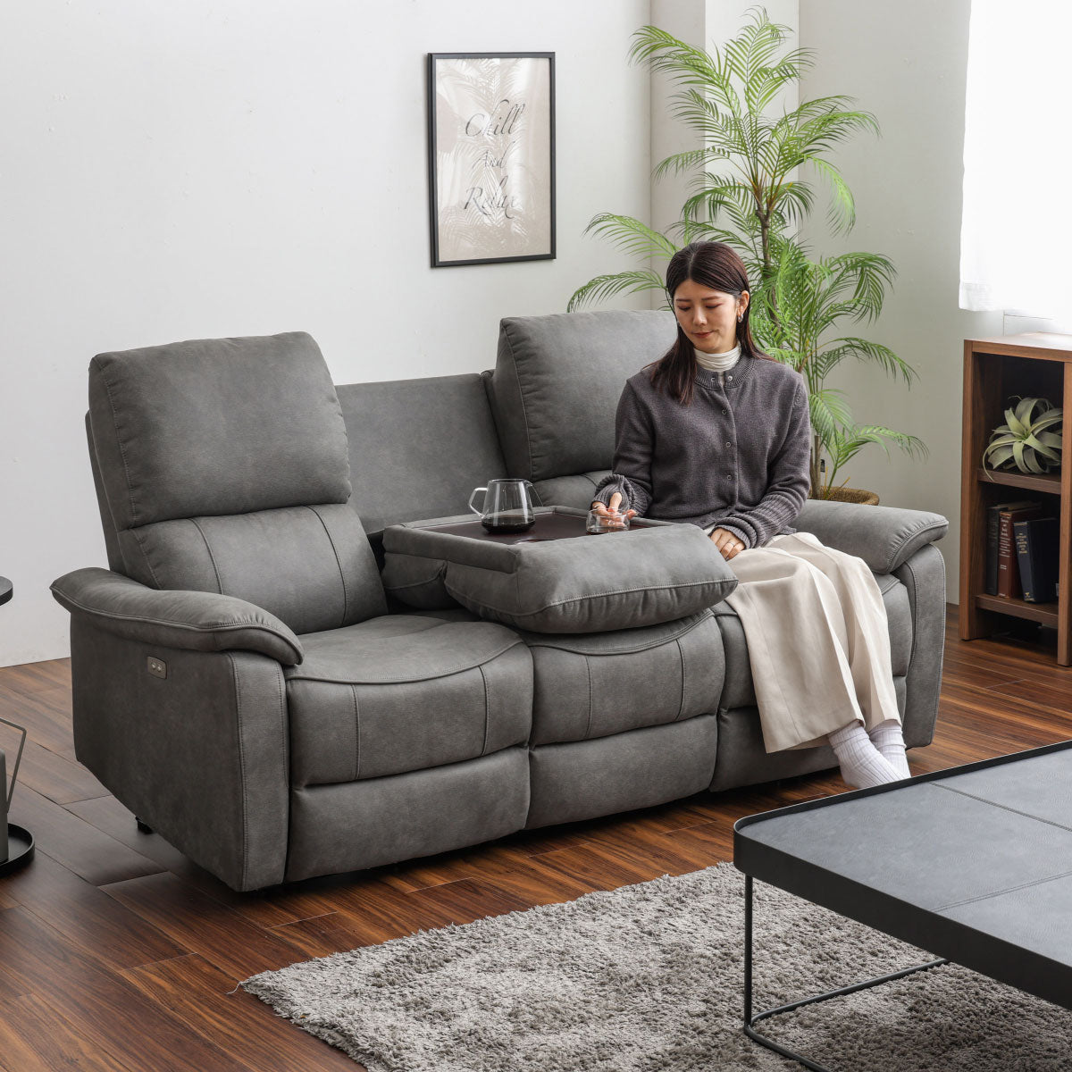 ジャグ 3人掛け電動ソファ 幅183cm