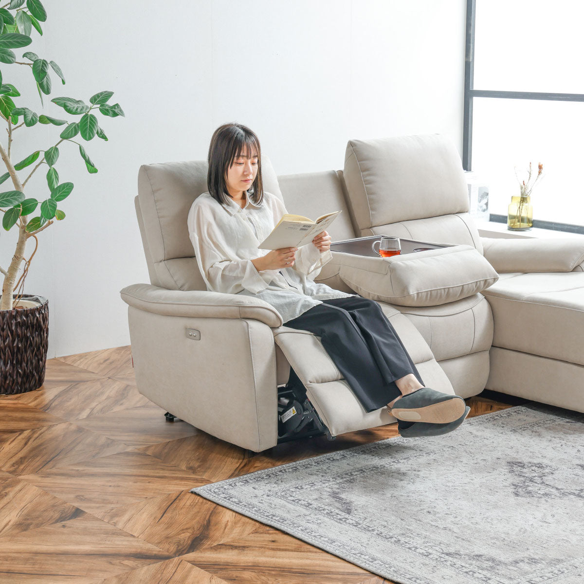 ジャグ　左電動カウチソファ　幅195cm