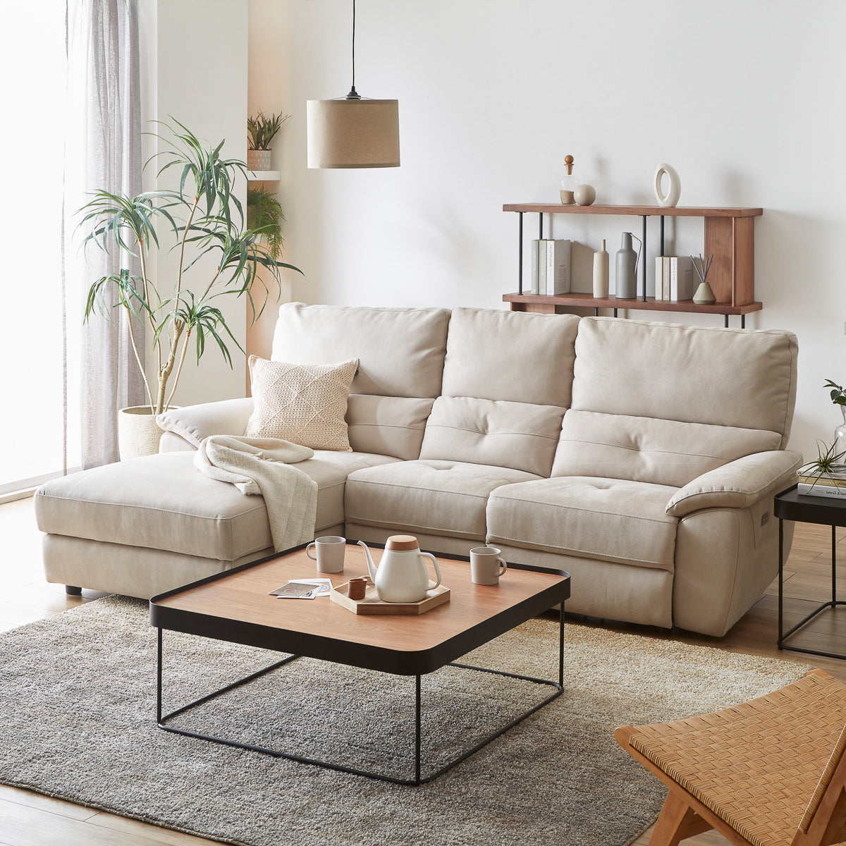 ドラゴ　右電動カウチソファ　幅242cm