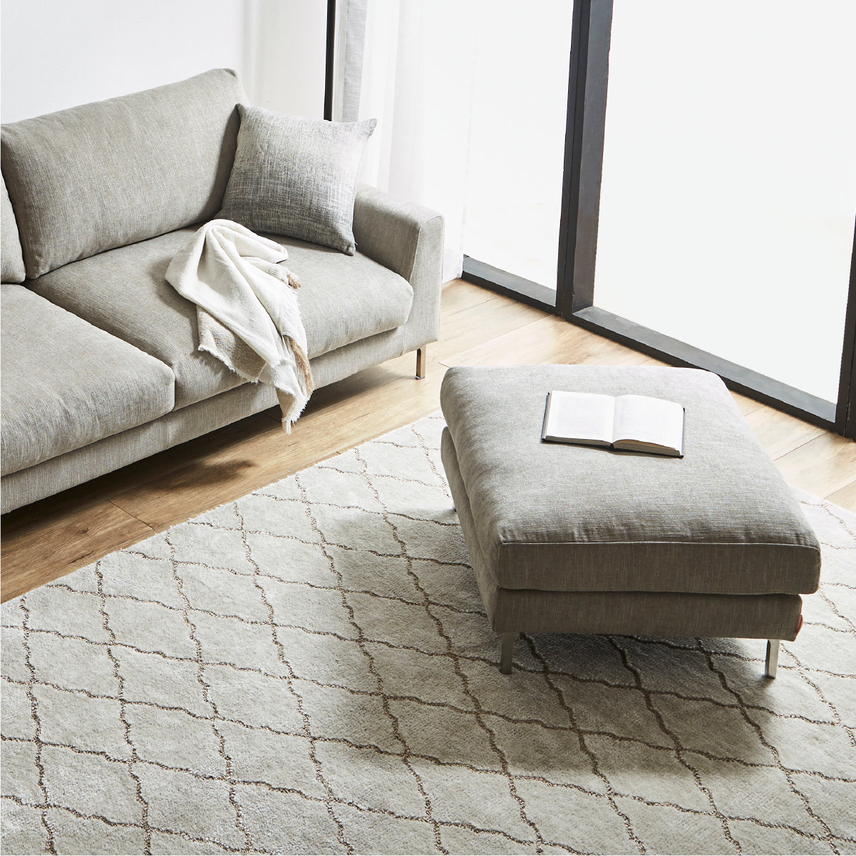 デイラート　オットマン