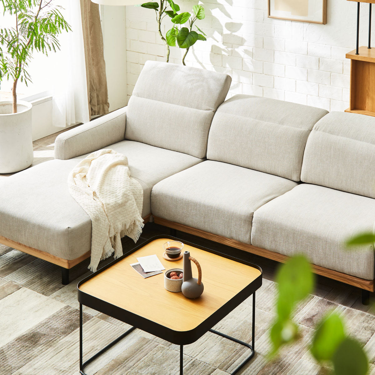 バレンナ　右スモールカウチソファ　幅241cm