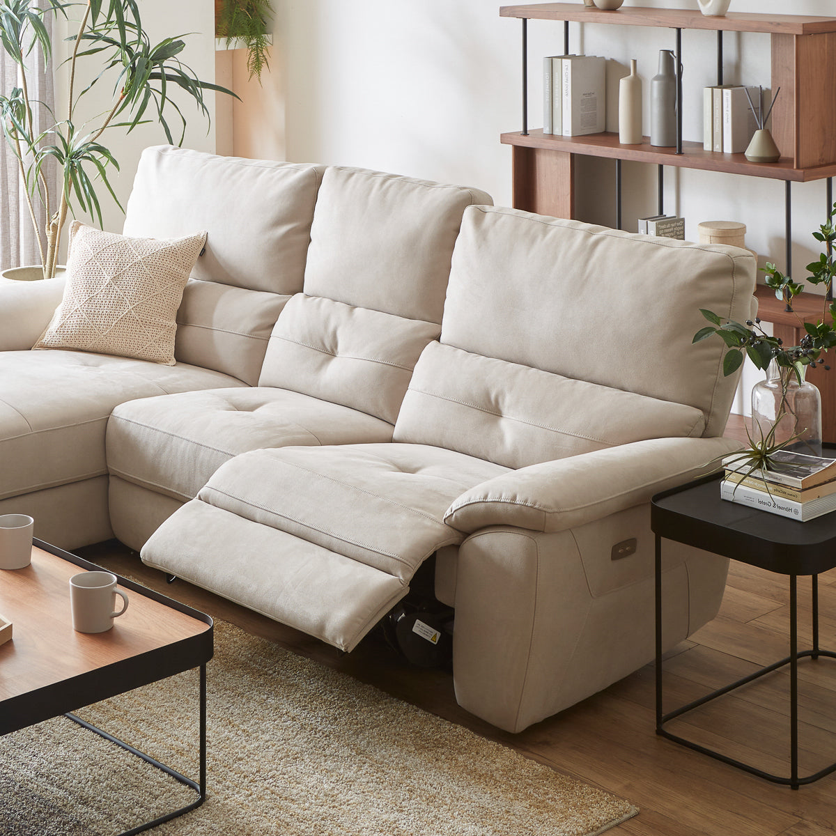 ドラゴ　右電動カウチソファ　幅242cm