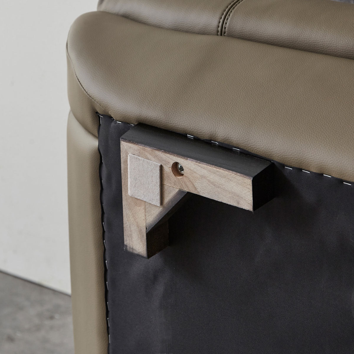 メーダ　3人掛けソファ　幅210cm