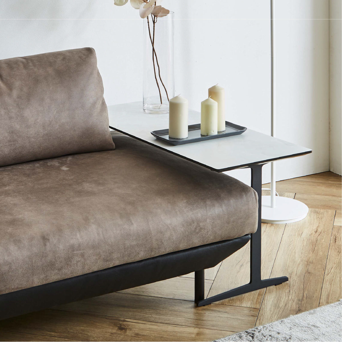 カルゴ　サイドテーブル　ブラックストーン