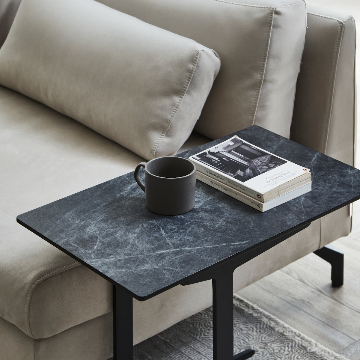 カルゴ サイドテーブル ブラックストーン ｜ RELAX FORM®/リラックス