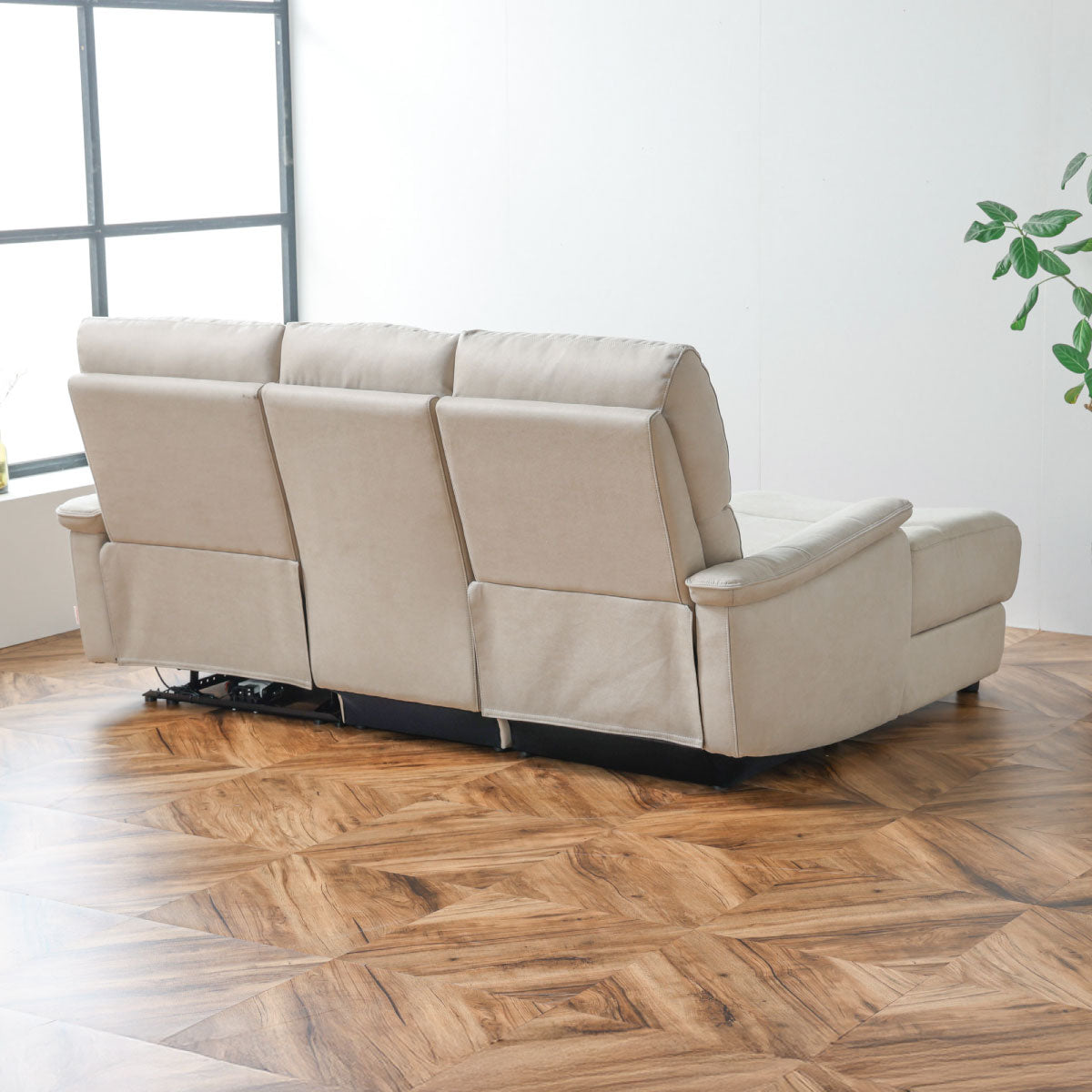 ジャグ　右電動カウチソファ　幅195cm