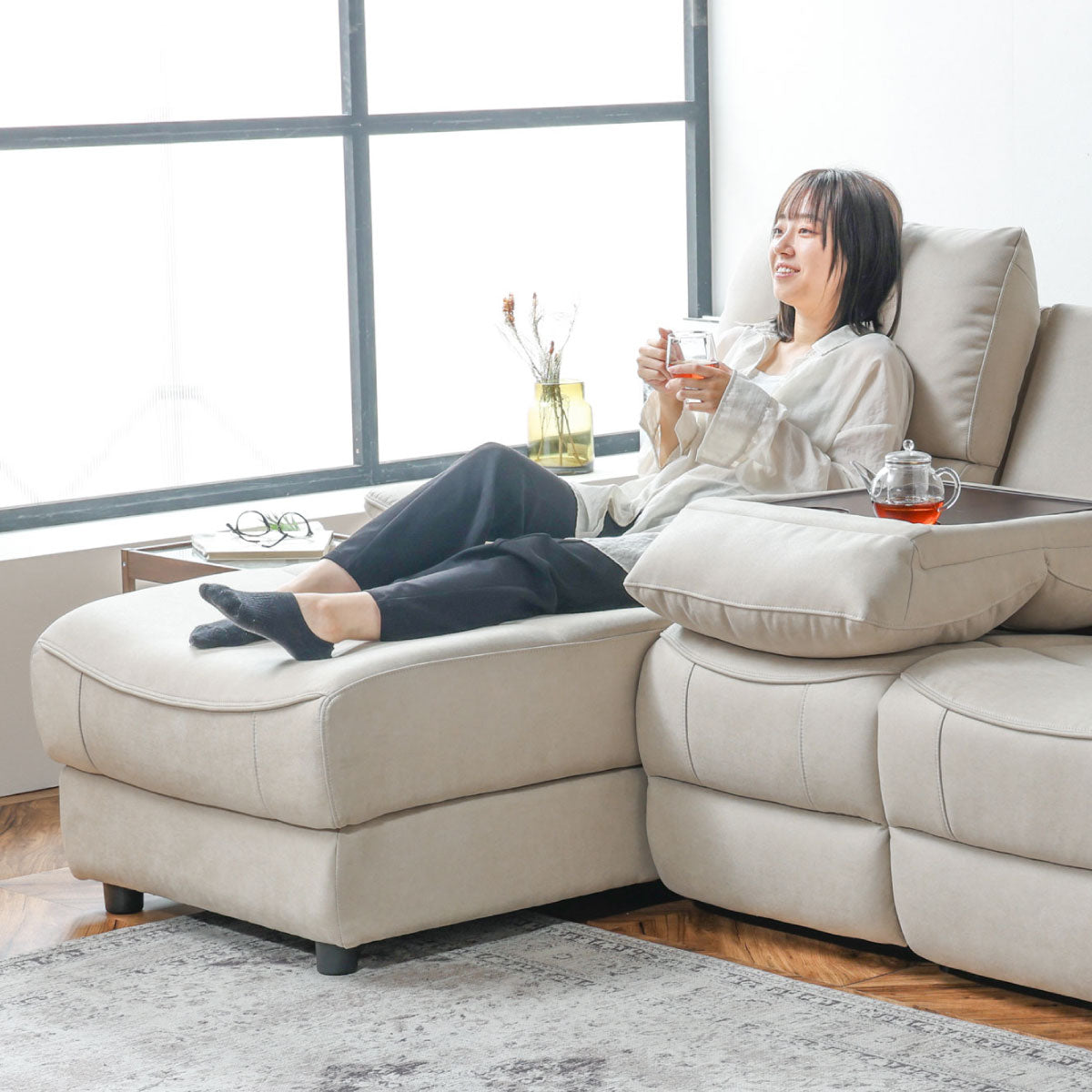 ジャグ　右電動カウチソファ　幅195cm