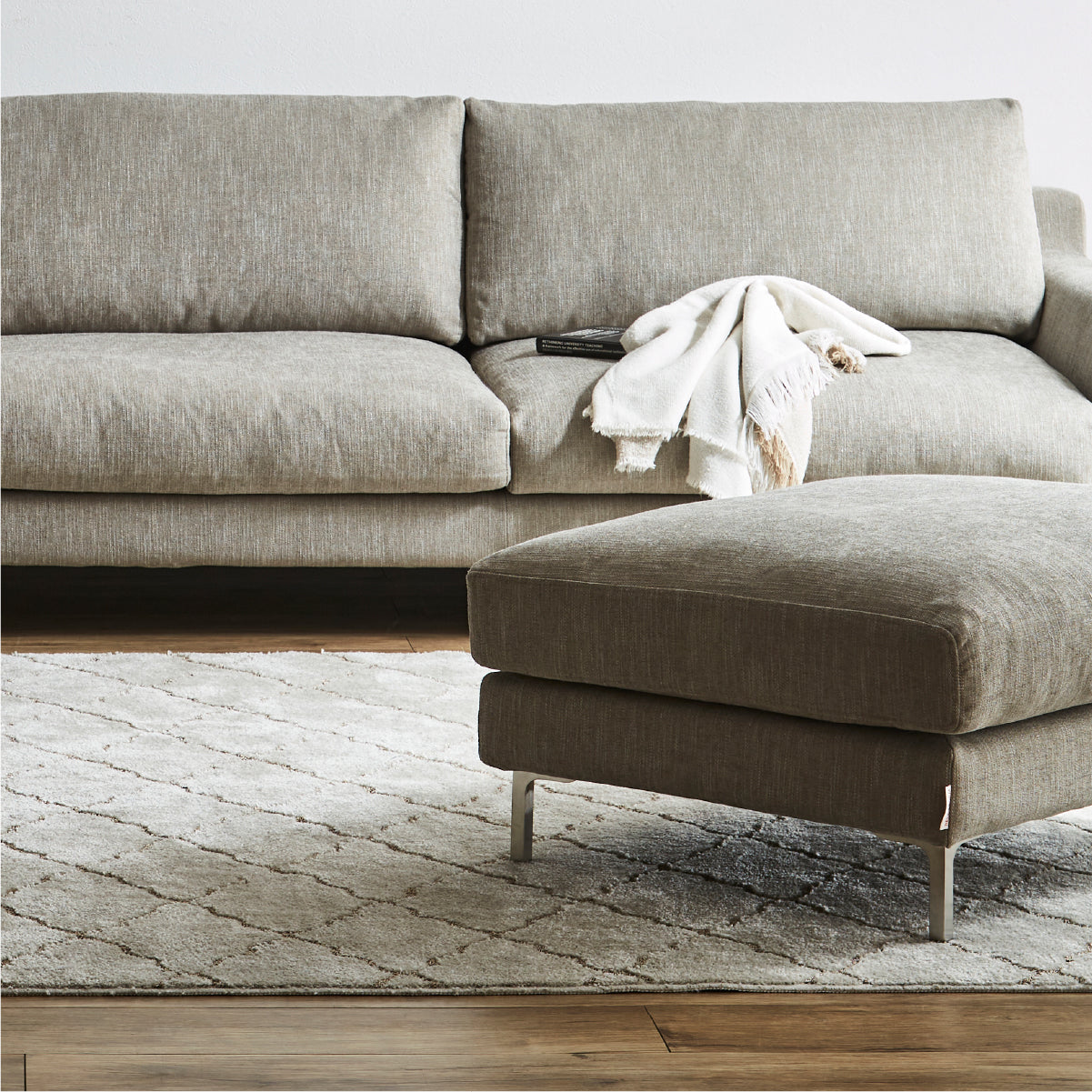 デイラート　オットマン