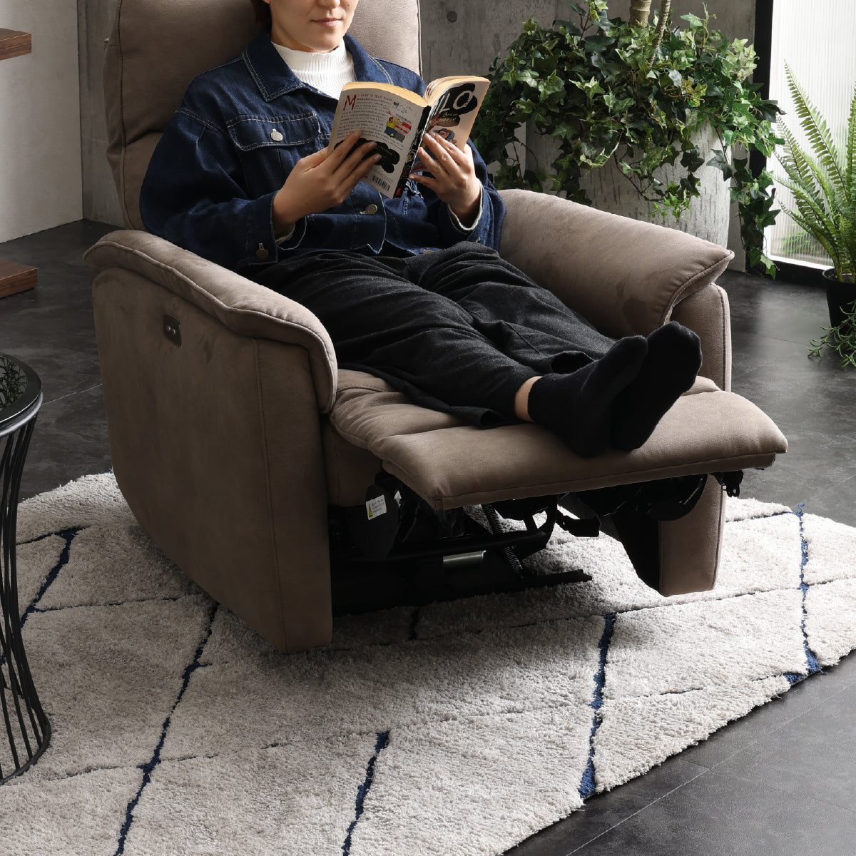 カルディア　パーソナル電動ソファ　幅79cm