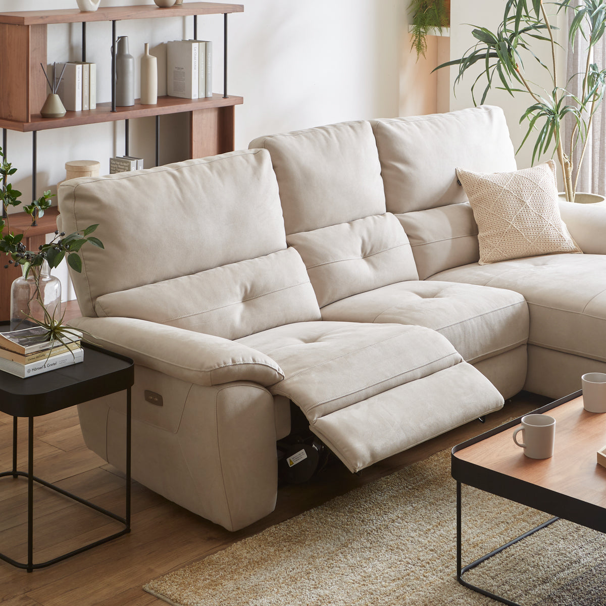 【たろうページ】RELAXFORM ドラゴ カウチソファ 電動 ソファ ドラゴ ソファ | RELAX FORM (リラックスフォーム)