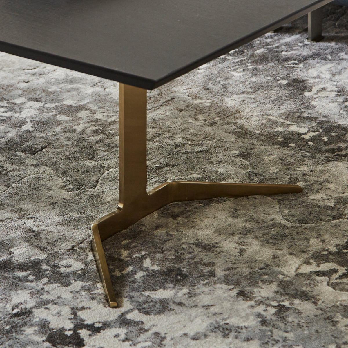 イタレーヌ センターテーブル 110cm